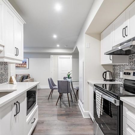 Luxury Rideau Apartments By Globalstay スミスス・フォールズ エクステリア 写真