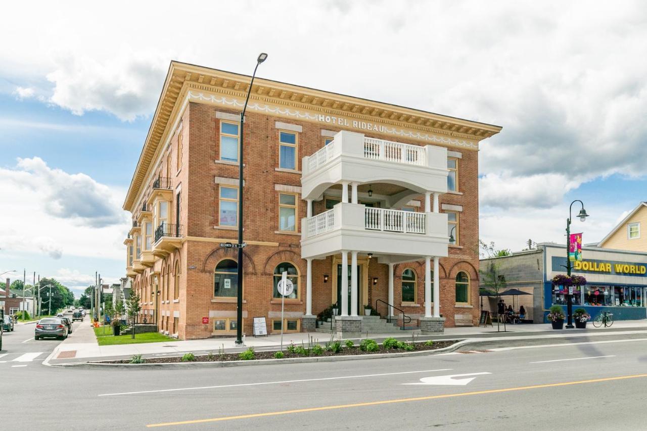 Luxury Rideau Apartments By Globalstay スミスス・フォールズ エクステリア 写真