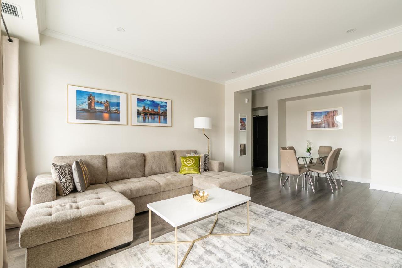 Luxury Rideau Apartments By Globalstay スミスス・フォールズ エクステリア 写真
