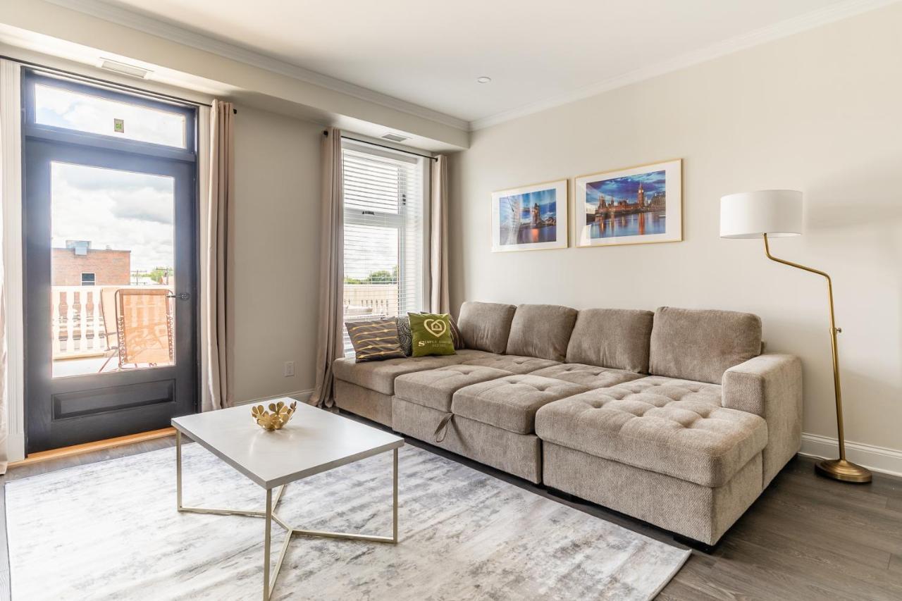 Luxury Rideau Apartments By Globalstay スミスス・フォールズ エクステリア 写真