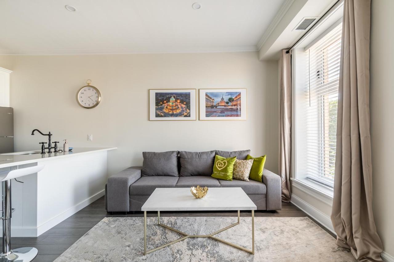 Luxury Rideau Apartments By Globalstay スミスス・フォールズ エクステリア 写真
