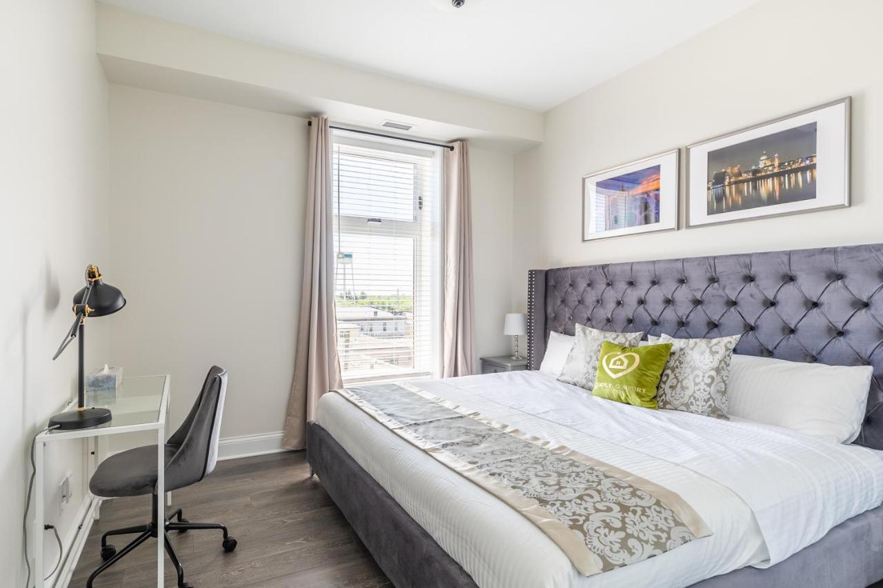 Luxury Rideau Apartments By Globalstay スミスス・フォールズ エクステリア 写真
