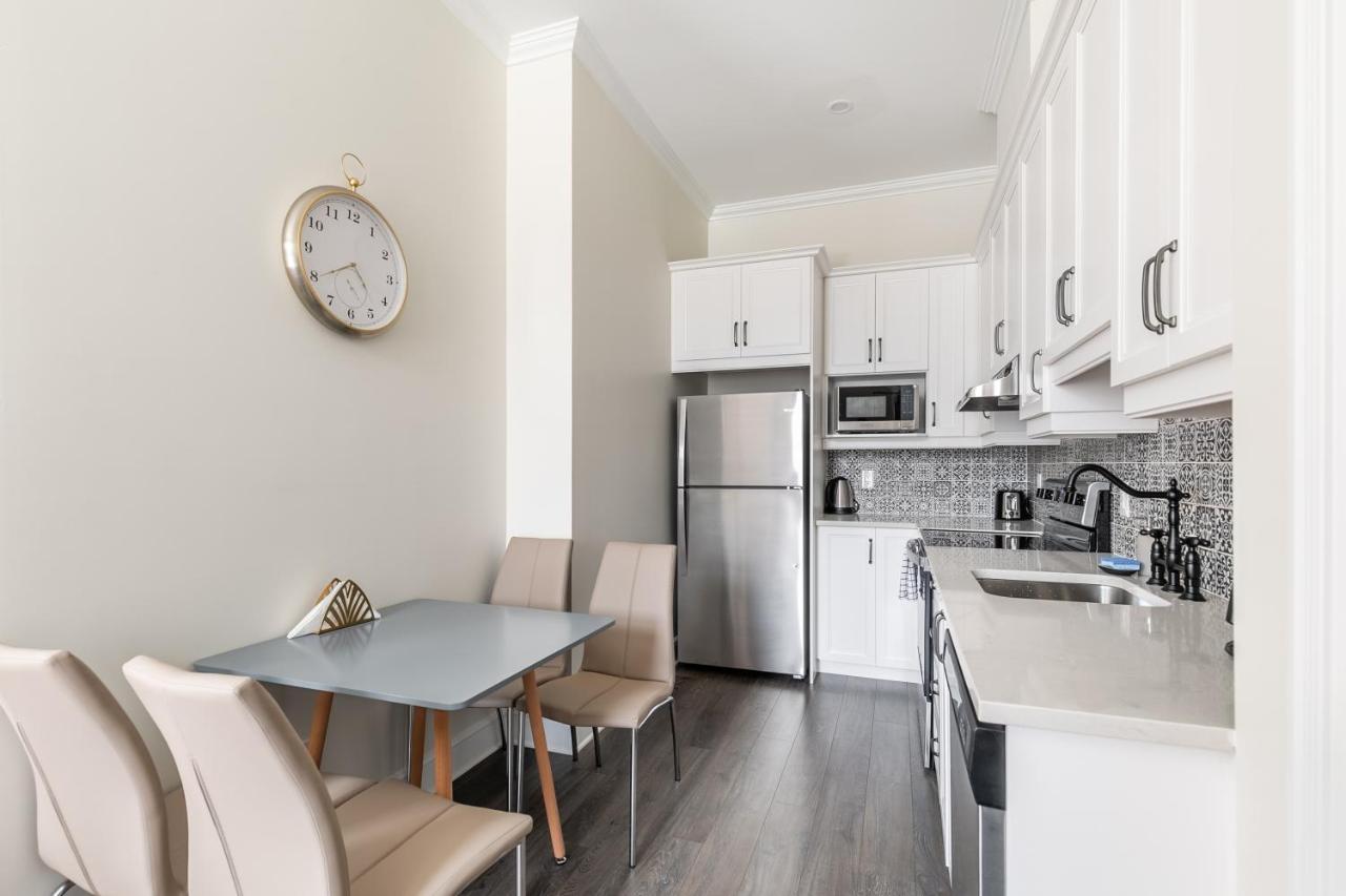 Luxury Rideau Apartments By Globalstay スミスス・フォールズ エクステリア 写真