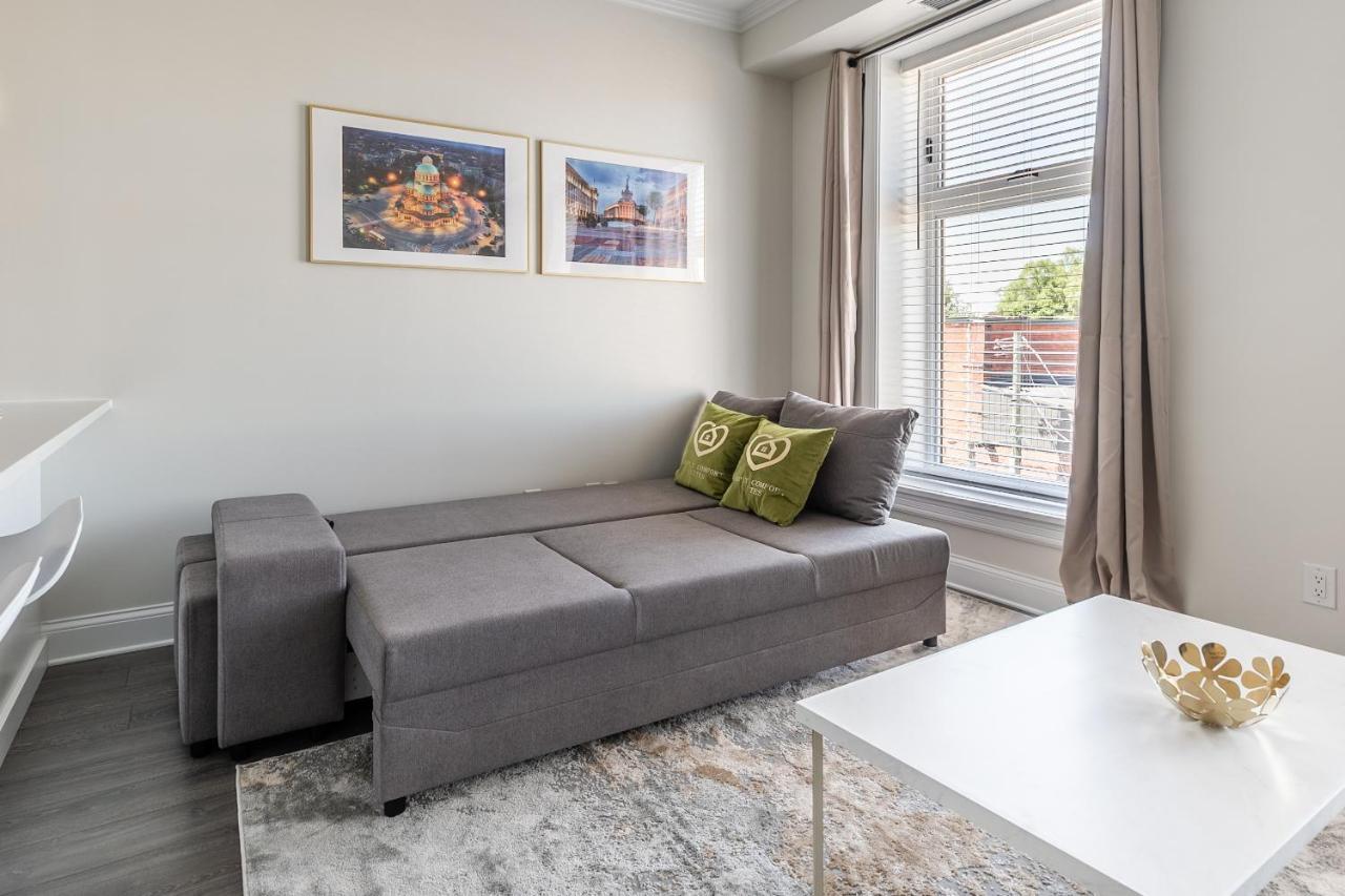 Luxury Rideau Apartments By Globalstay スミスス・フォールズ エクステリア 写真