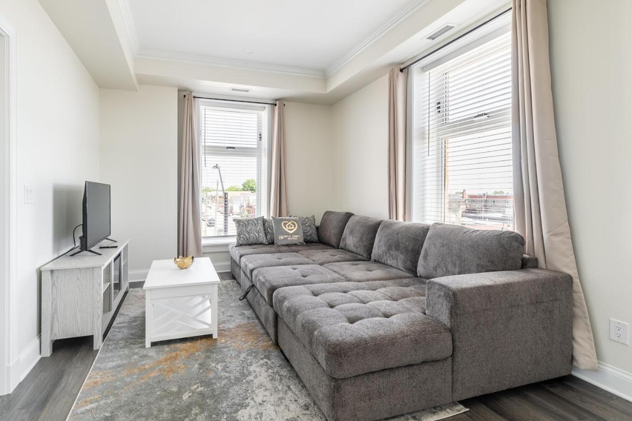Luxury Rideau Apartments By Globalstay スミスス・フォールズ エクステリア 写真